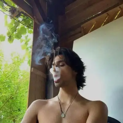 康妙颜